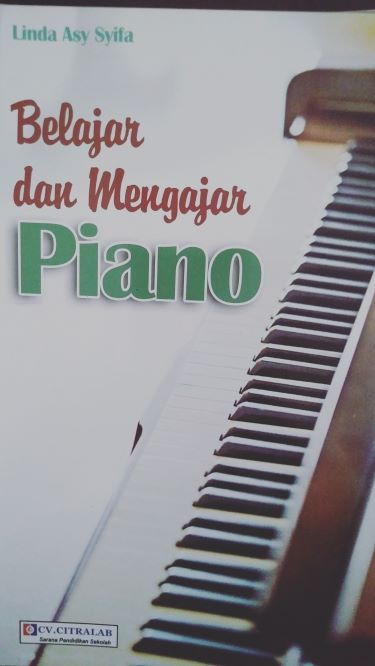 Belajar dan Mengajar Piano