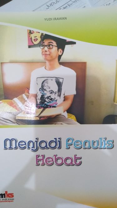 Menjadi Penulis Hebat