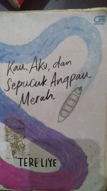 Kau, Aku dan Sepucuk Angpau Merah