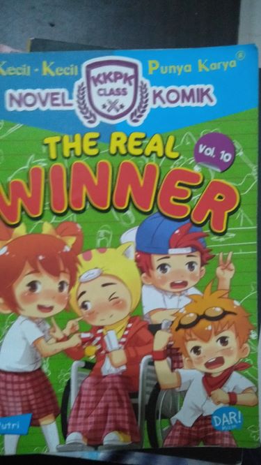 Seri Novel Komik Kecil – Kecil Punya Karya @Class The Real Winner Vol. 10