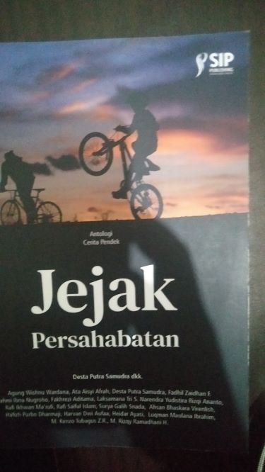 Jejak Persahabatan