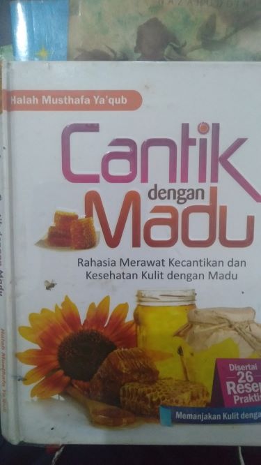 Cantik Dengan Madu